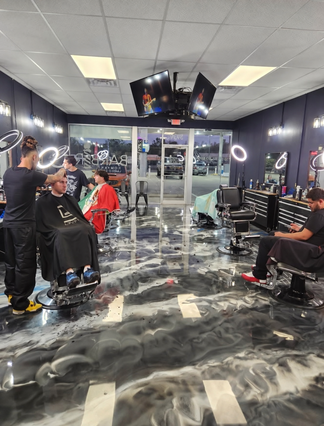 Interior of the Barber Company Land O’ Lakes shop